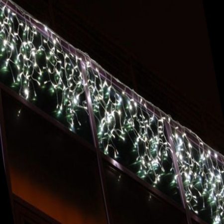 LED  jégcsapfüggöny 4,5x0,57 méter, 181 LED, fehér kábel, hideg fehér,  Kültéri